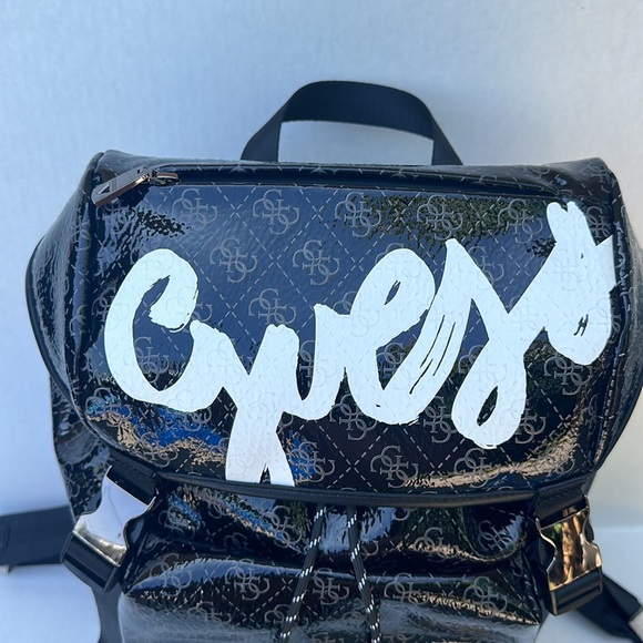 New GUESS Men’s Backpack - Picture 3 of 10